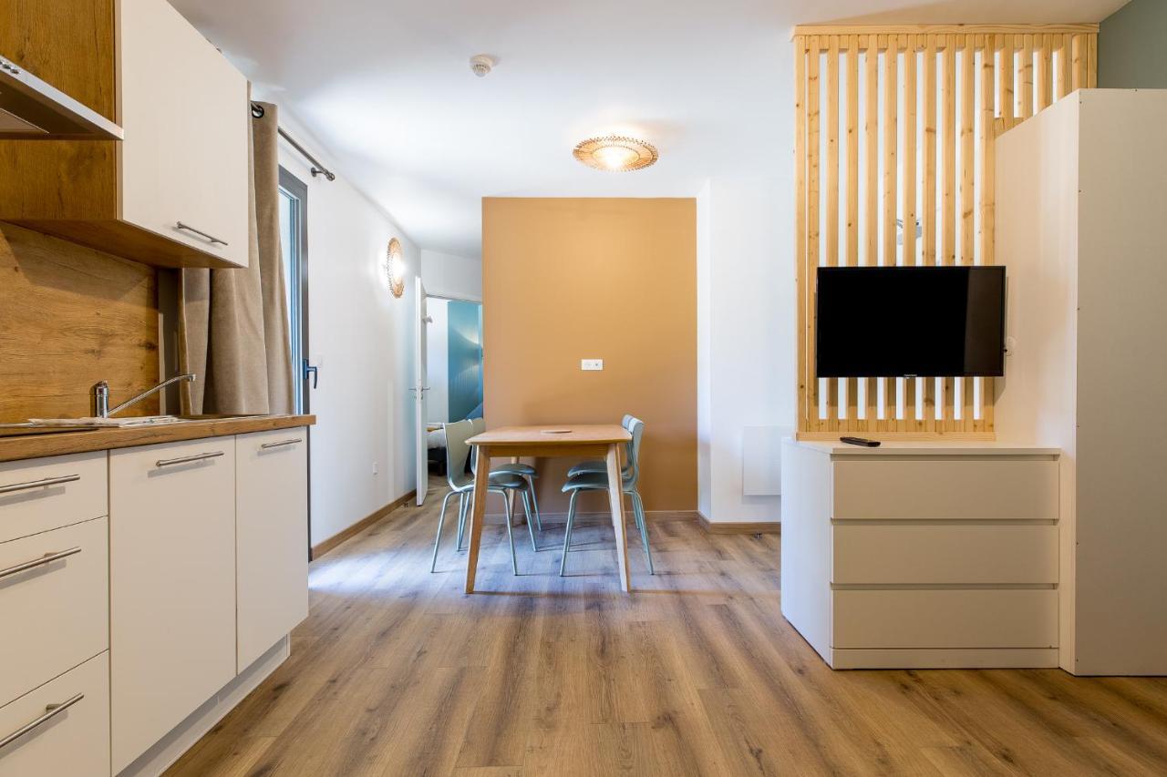 Appart'Hotel Les Lofts Du Grand Lac De Lozere ランゴーニュ エクステリア 写真
