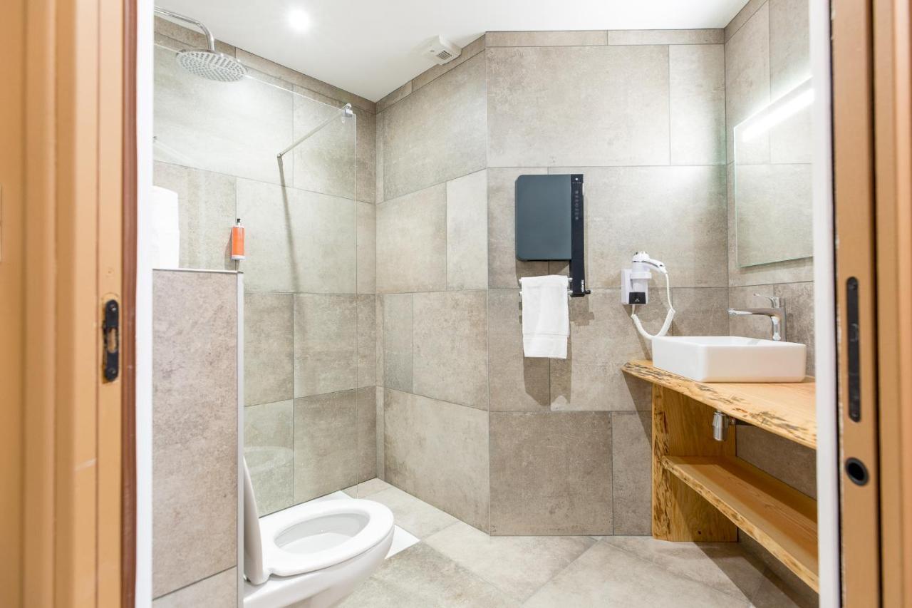 Appart'Hotel Les Lofts Du Grand Lac De Lozere ランゴーニュ エクステリア 写真
