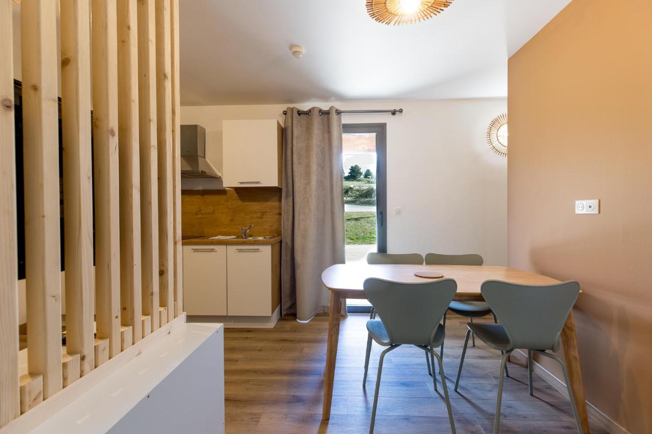 Appart'Hotel Les Lofts Du Grand Lac De Lozere ランゴーニュ エクステリア 写真